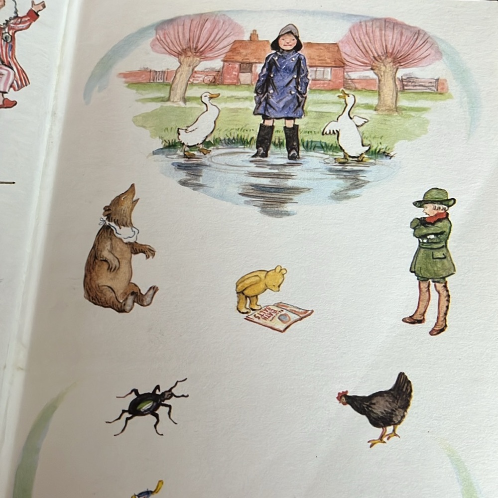 The World Of Christopher Robin A.A. Milne hardcover story book classic illust.